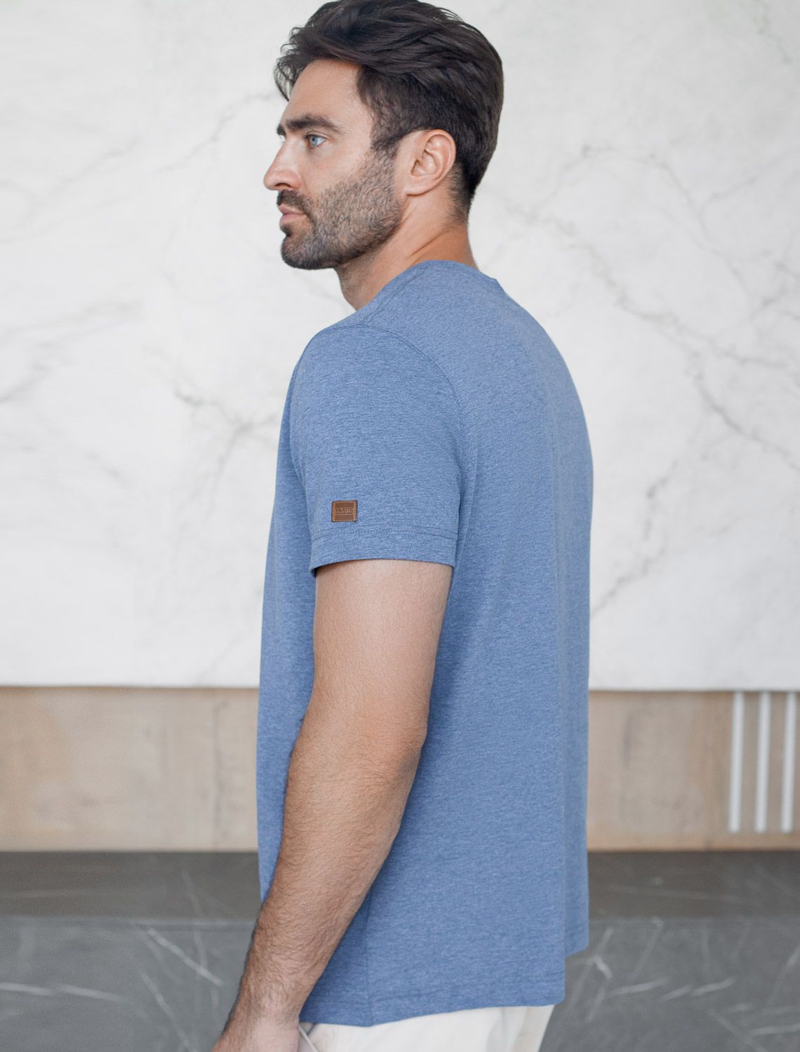 Футболка из премиального хлопка с авторским принтом