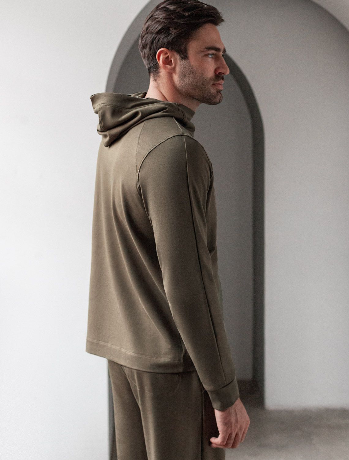 Худи из эластичного футера двунитки