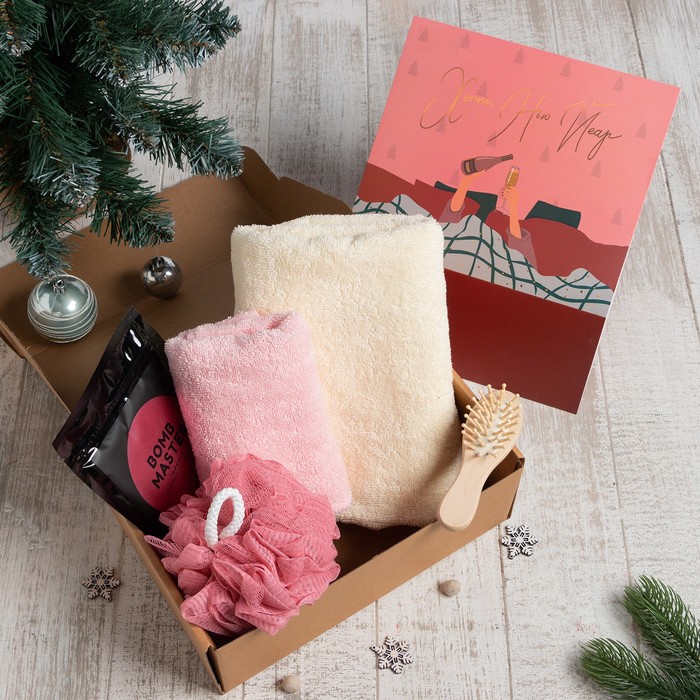 Новогодний подарочный набор «Этель. Хэппи нью йеар», 5 предметов, полотенце 50×90 см, 30×60 см, расчёска, мочалка