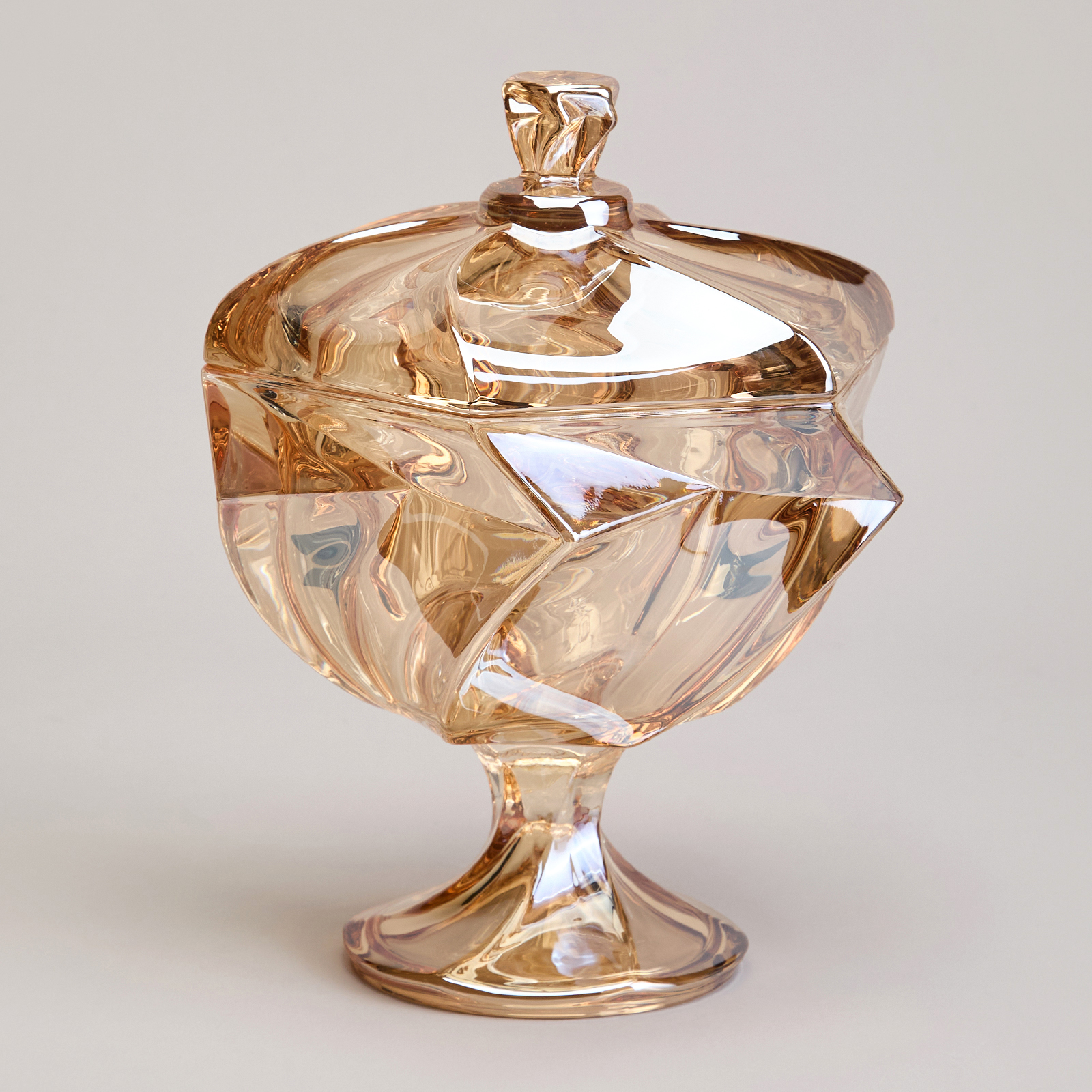 БЛЮДО С КРЫШКОЙ НА НОЖКЕ