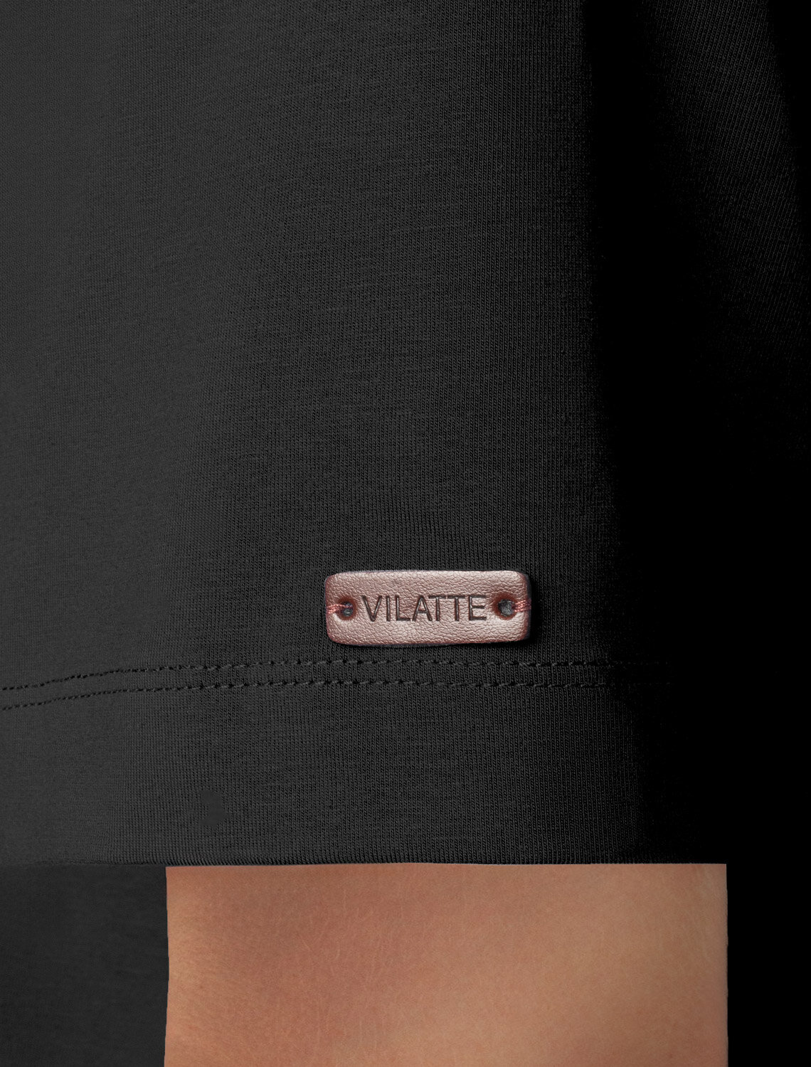 ст. цена1490руб.! VILATTE Футболка U49.048черный_карта