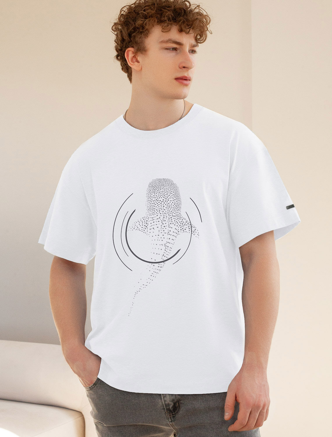 ст. цена1490руб.! VILATTE Футболка U49.048белый_китовая акула