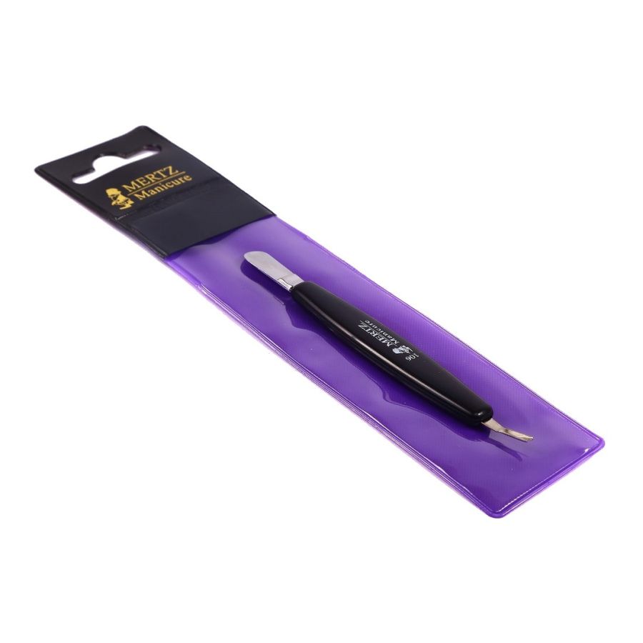 Mertz Триммер для кутикулы с металлической лопаткой А106, 10 см