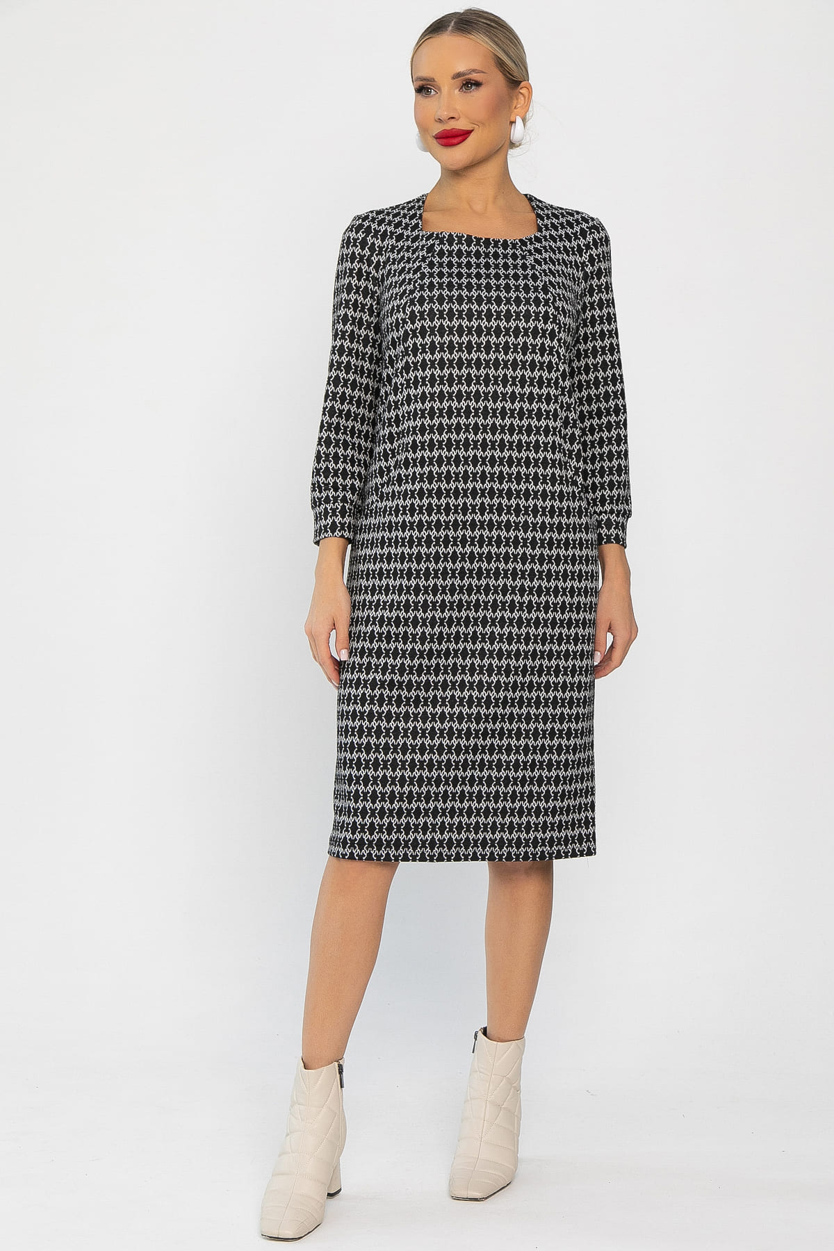 Платье Настроение (черное) П13745-19М