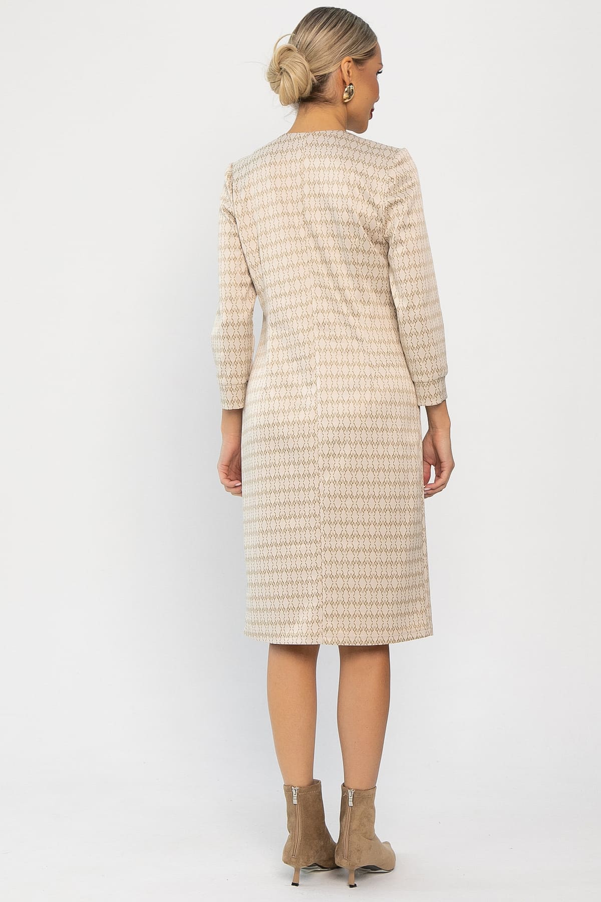 Платье Настроение (бежевое) П13744-19М