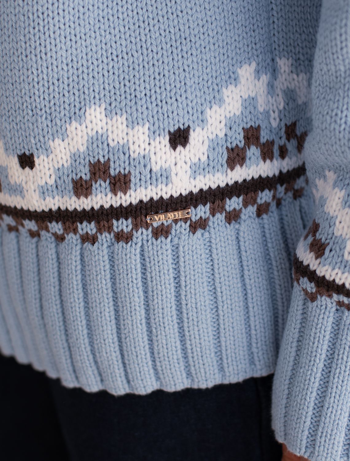 Ст.цена 3090р Свитер фактурной вязки из хлопка с акрилом D34.210 голубой меланж