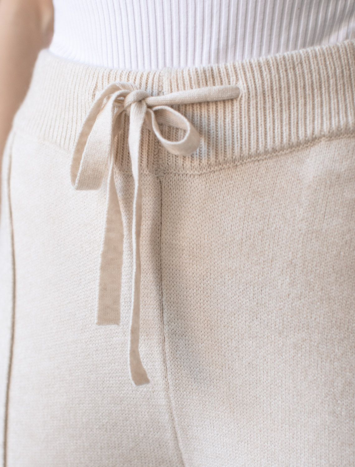 Ст.цена 2590р Прямые брюки из пряжи с кашемиром D38.012 овсяный меланж