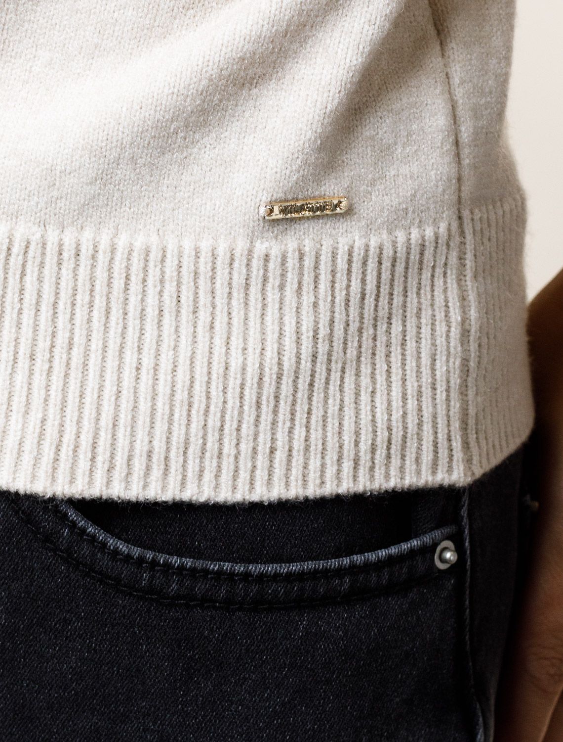 Ст.цена 1950р Джемпер из пряжи с кашемиром D39.358 овсяный меланж