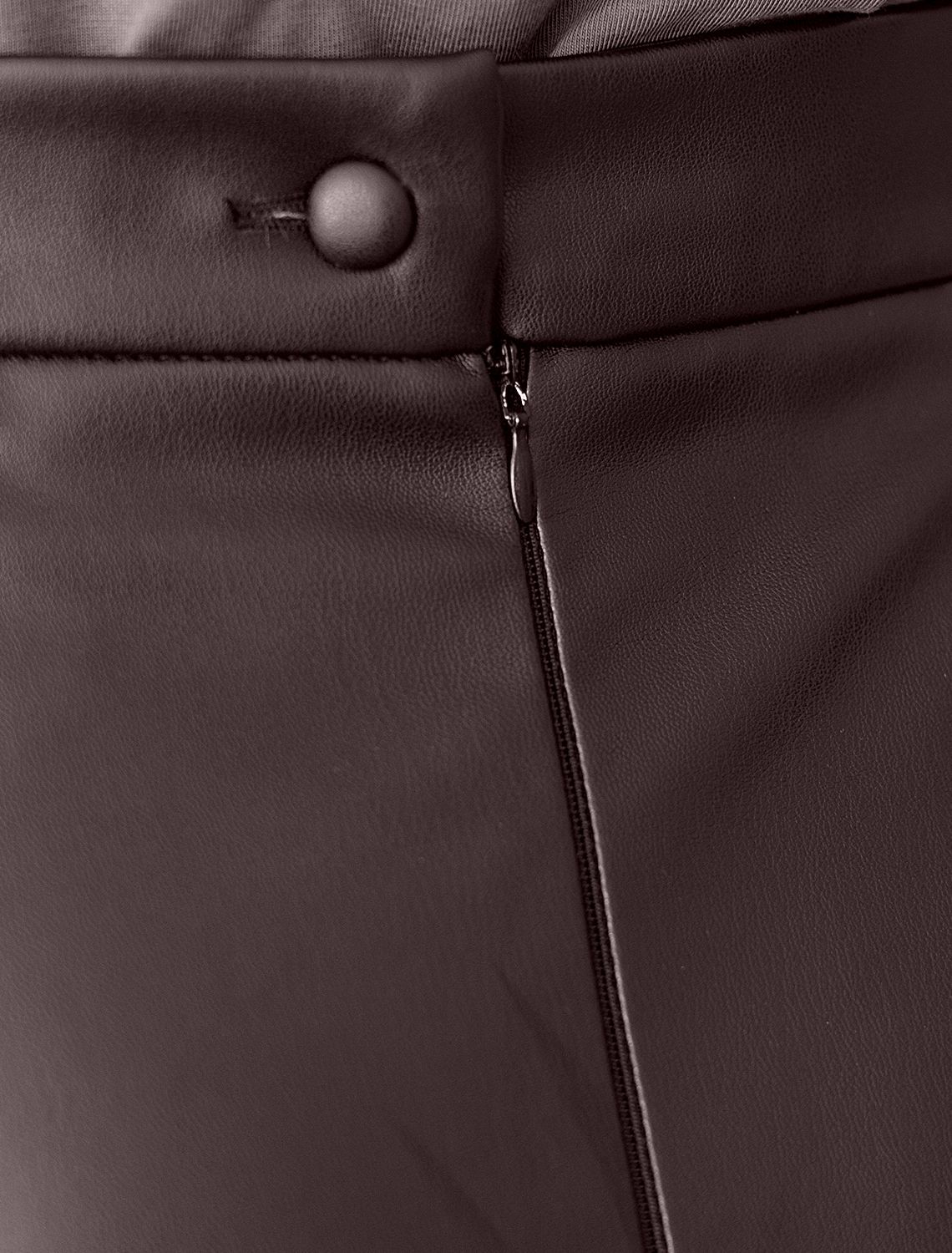 Ст.цена 2690р Расклешенная юбка из искусственной кожи D26.183 коричневый