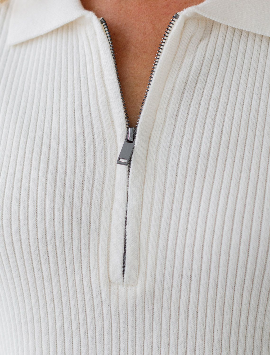 Джемпер-поло с застежкой на молнии из хлопка с кашемиром