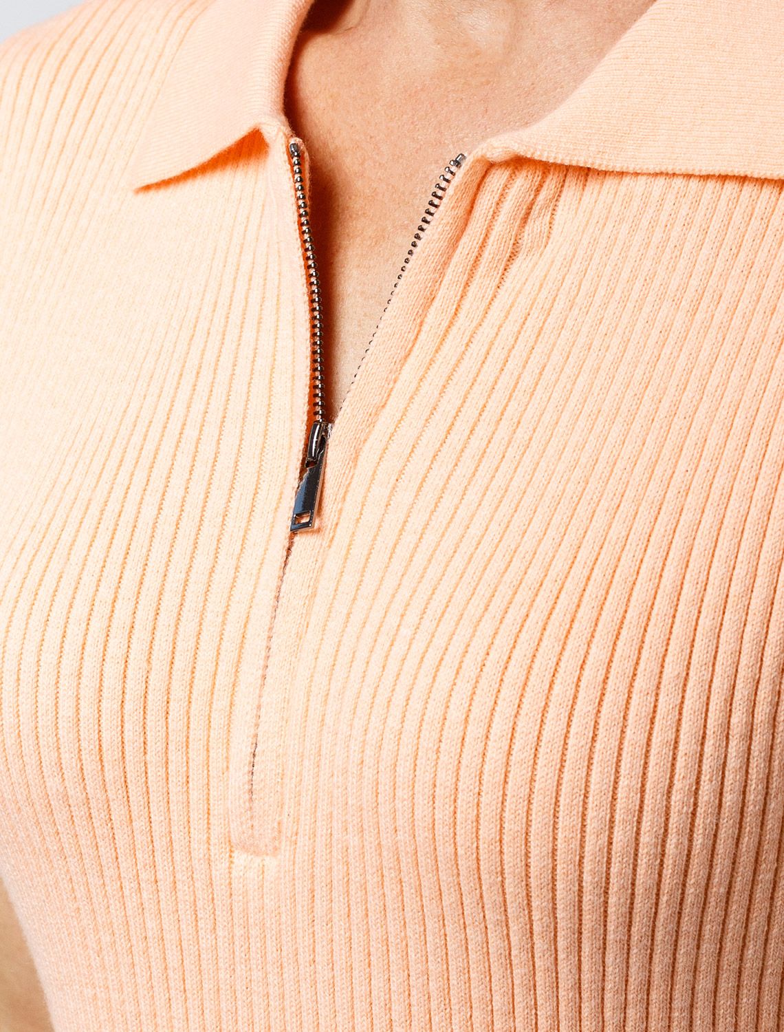 Джемпер-поло с застежкой на молнии из хлопка с кашемиром