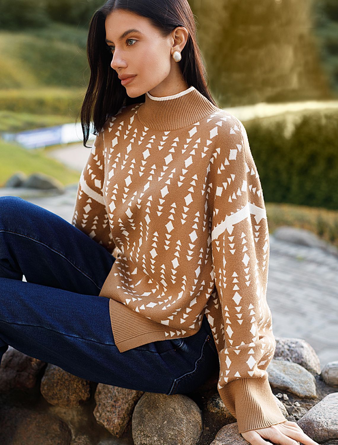 Свитер с боковыми разрезами жаккардовой вязки с кашемиром