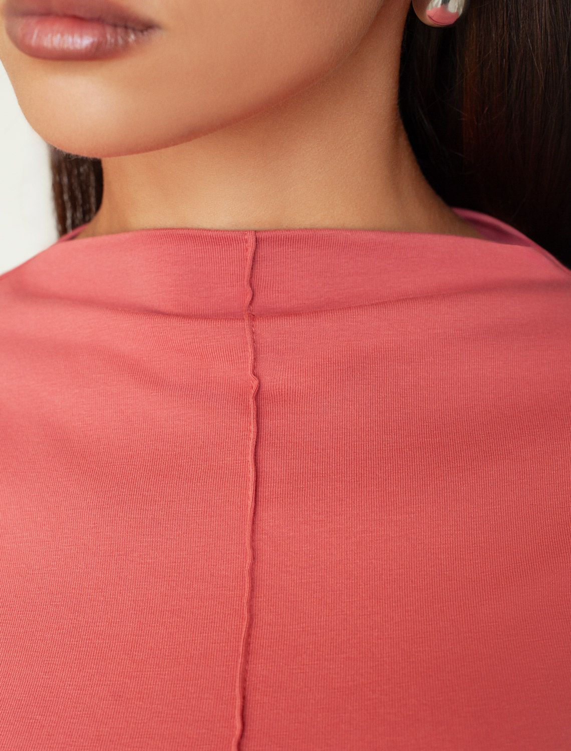 Джемпер с цельнокроеным воротом из премиального хлопка