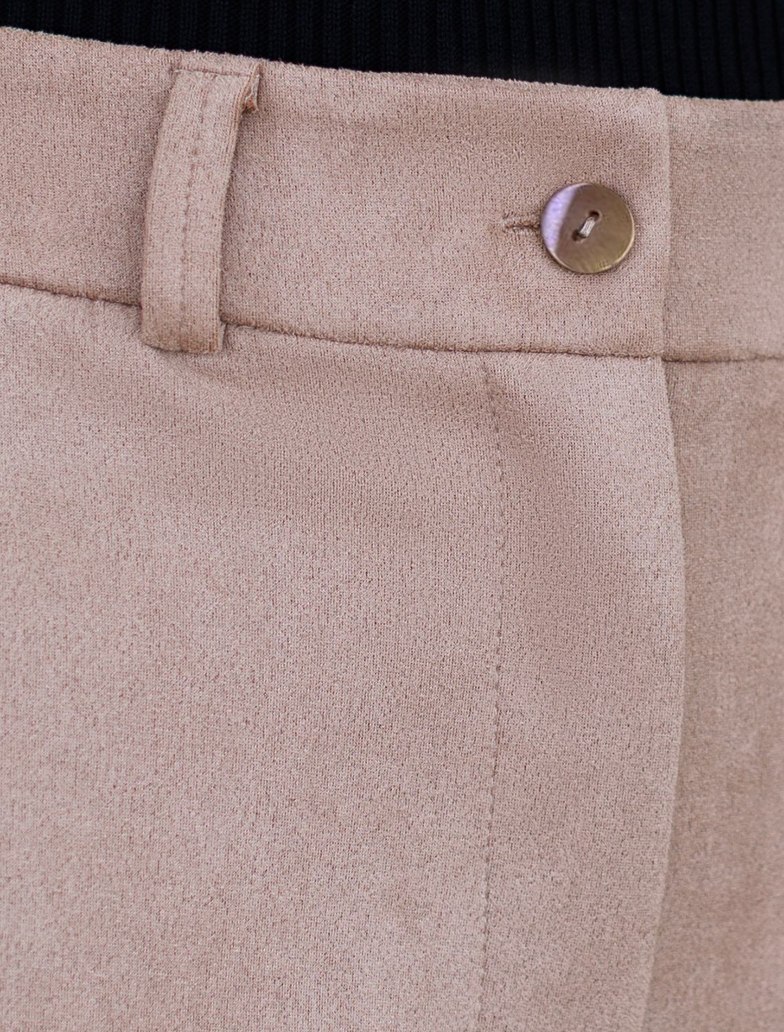 Прямые брюки из искусственной замши