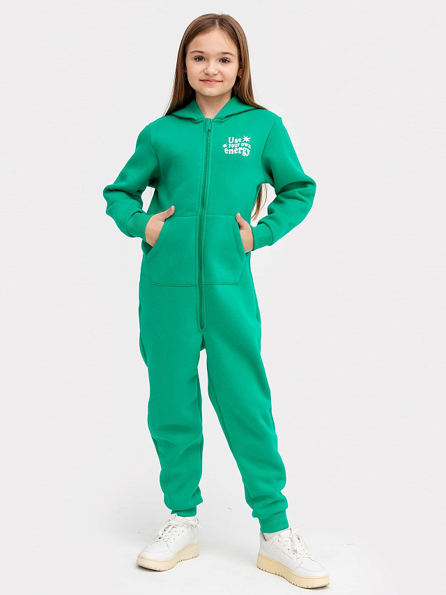 Комбинезон для девочек в зеленом цвете с печатью