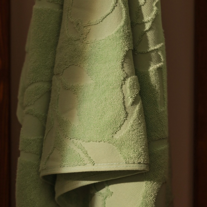 Полотенце махровое жаккардовое LoveLife Flowers 70×130 см, цвет мятный, 100% хл, 500 г/м²