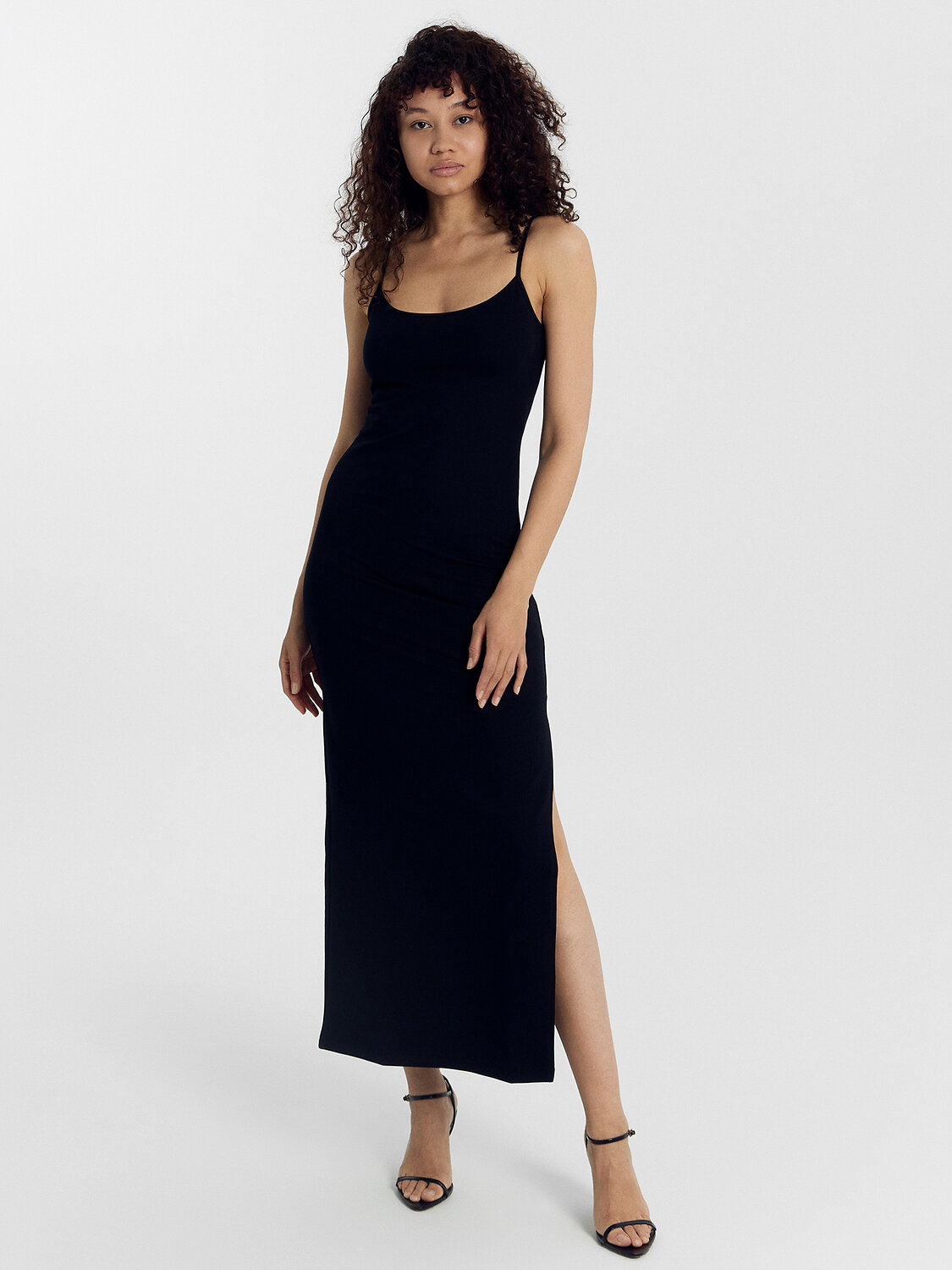 ст. цена1190руб.! MARK FORMELLE Сарафан 152633черный