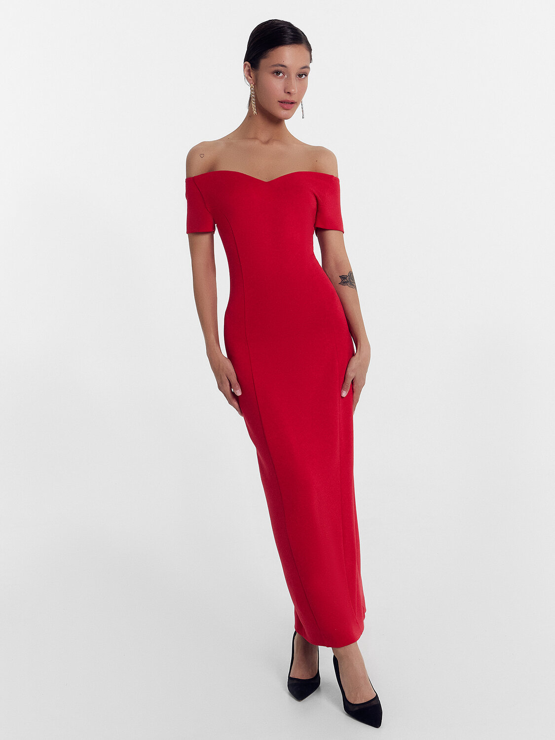 ст. цена2381руб.! MARK FORMELLE Платье 152609алый