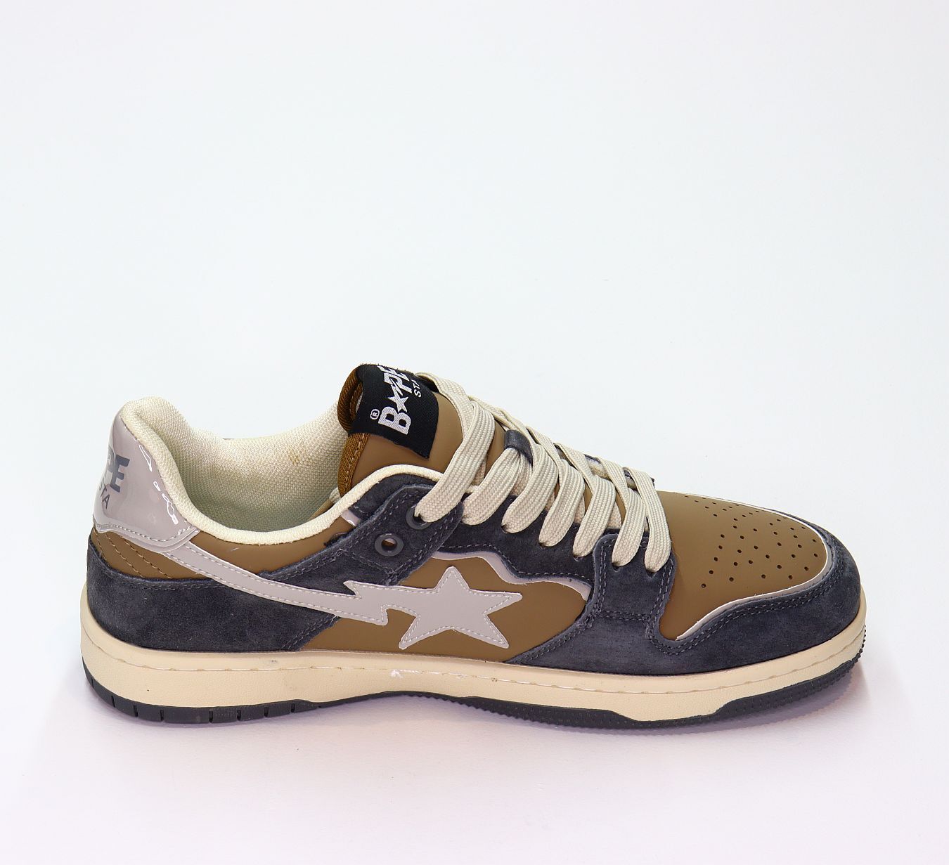 СКИДКА! Цена была 1863р.Кроссовки нат. Кожа (41-46)р. / шт. A1041/9