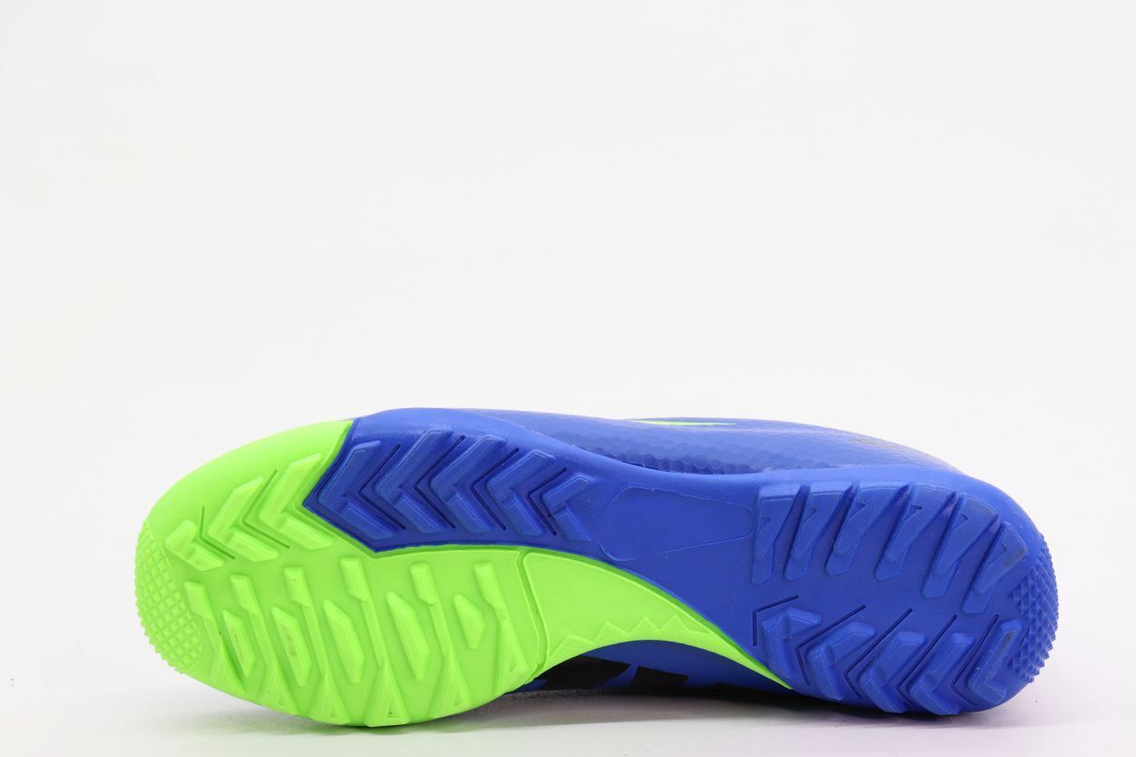 СКИДКА! Цена была 1242р.Футбольные бутсы (36-41)р. / шт.