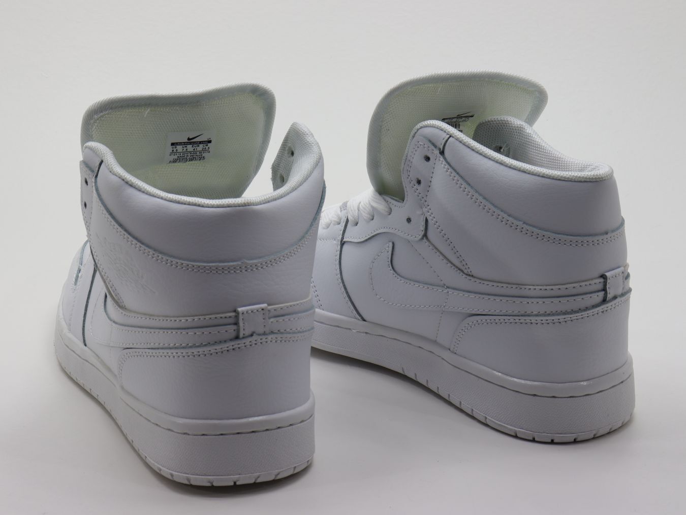 СКИДКА! Цена была 1863р.Кроссовки нат. кожа (41-46)р. / шт.