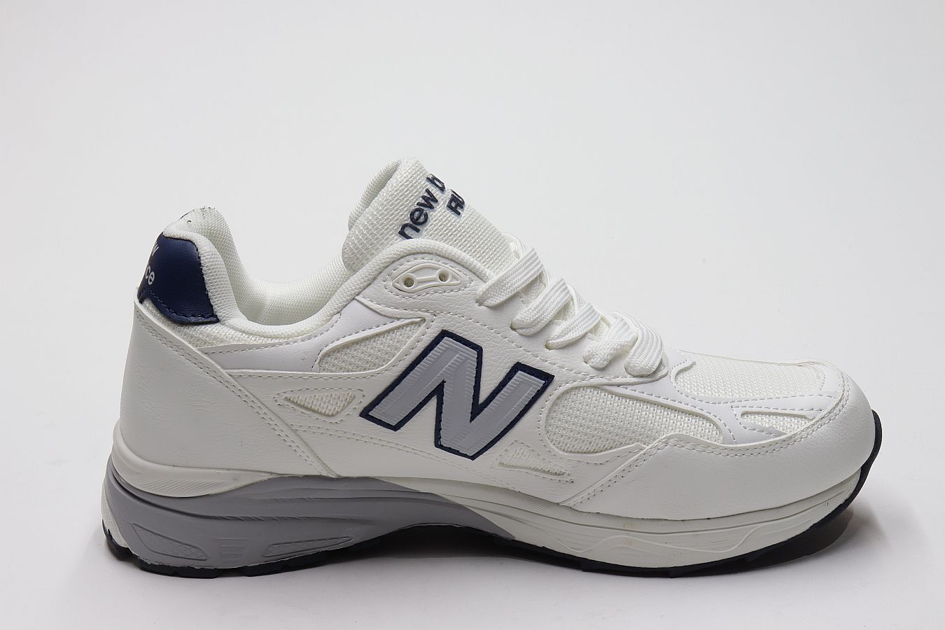 СКИДКА! Цена была 1250р.Кроссовки (41-46)р. / шт. A2023-9