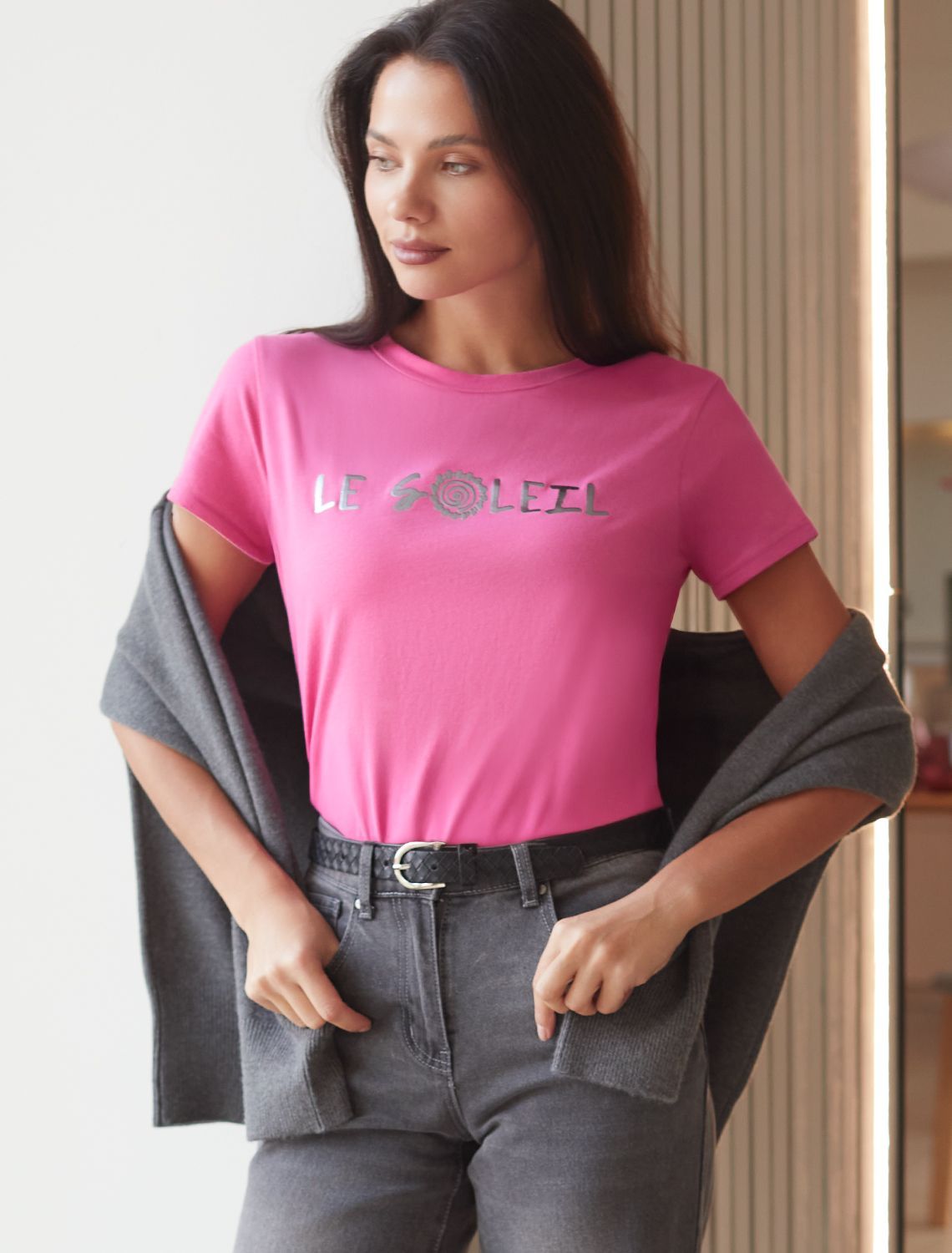 Футболка из 100% хлопка с авторским принтом