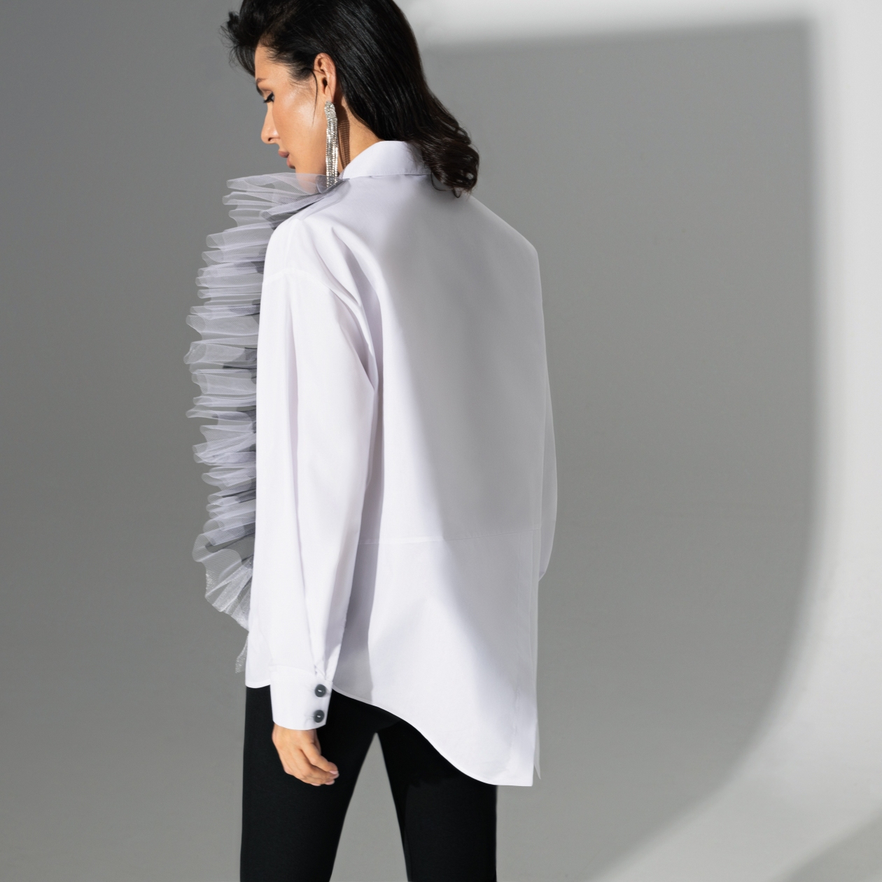 Ст.цена 2690р. Рубашка, Светская хроника