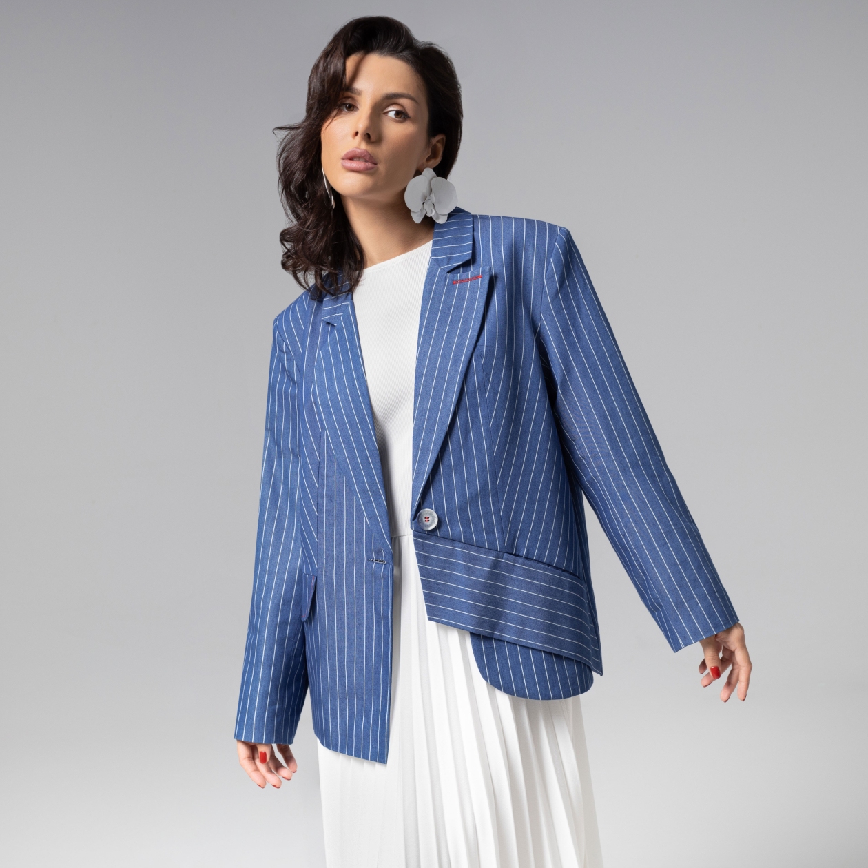 Ст.цена 3990р. Жакет асимметричного кроя, Секрет формы