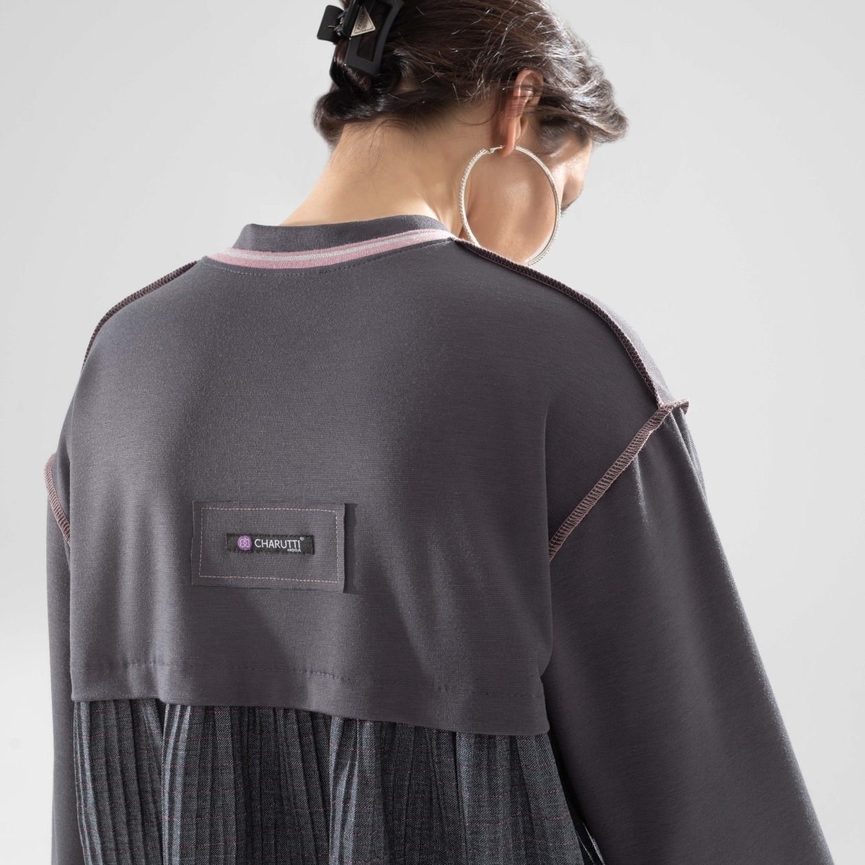 Ст.цена 2490р. Свитшот с акцентными швами, Успех в руках (new)