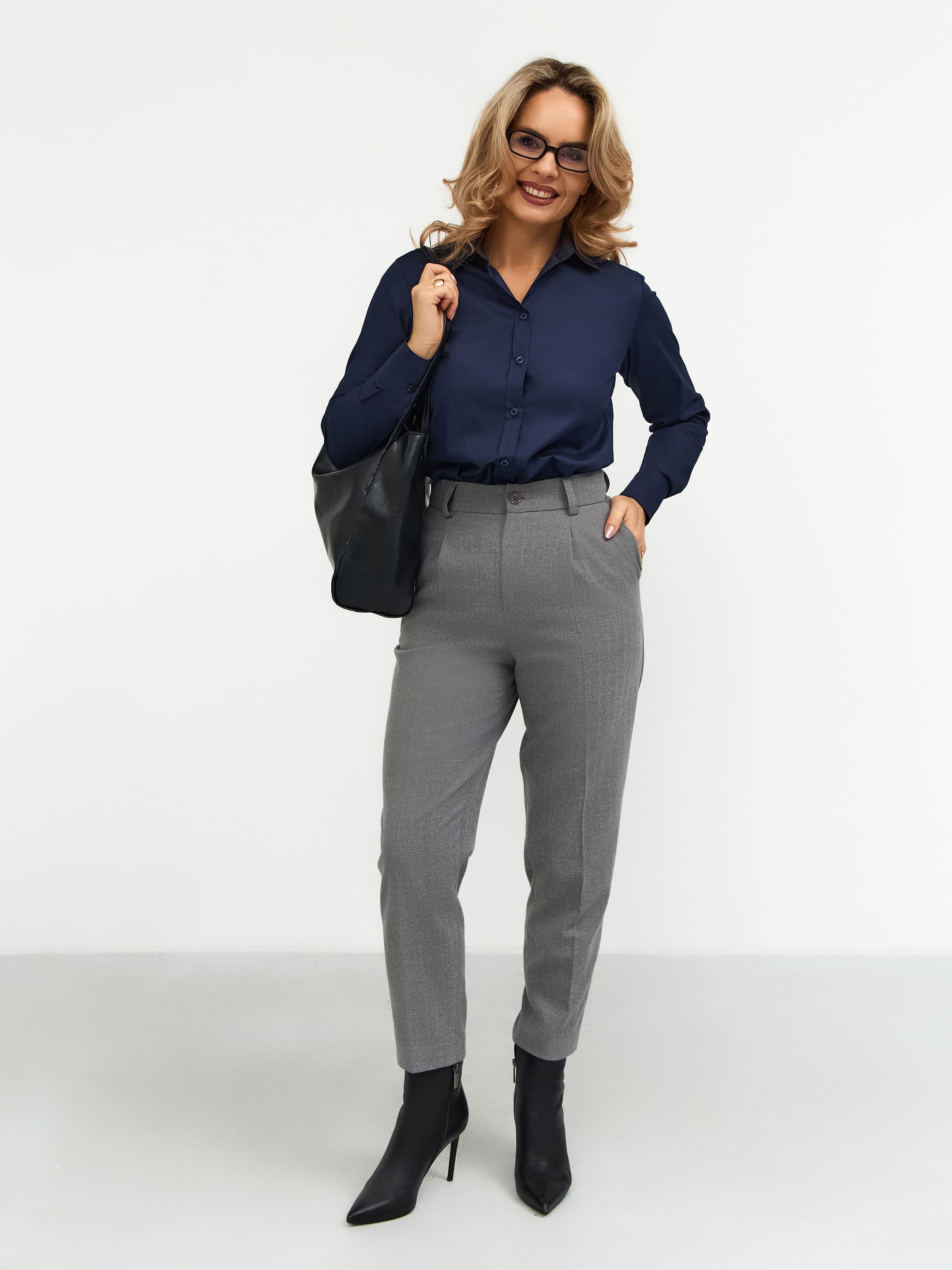 Блузка женская дл. рук. T-lab TL-B-002V-синий.стрейч