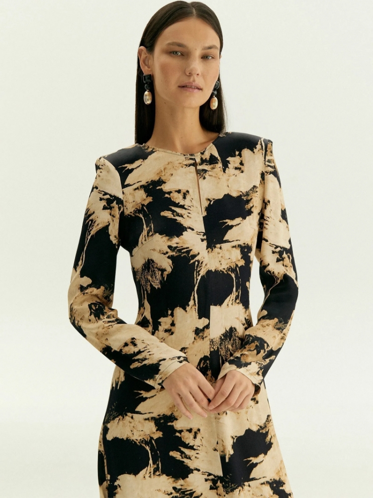 Платье с абстрактым принтом ,
100% вискоза ,