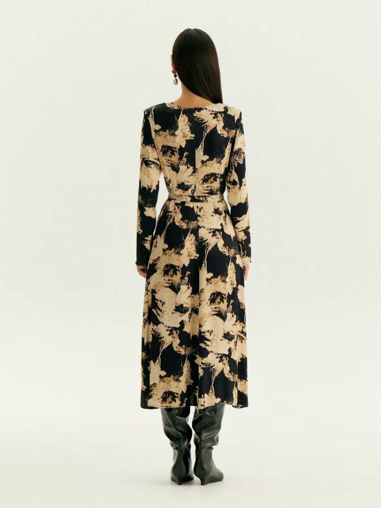 Платье с абстрактым принтом ,
100% вискоза ,