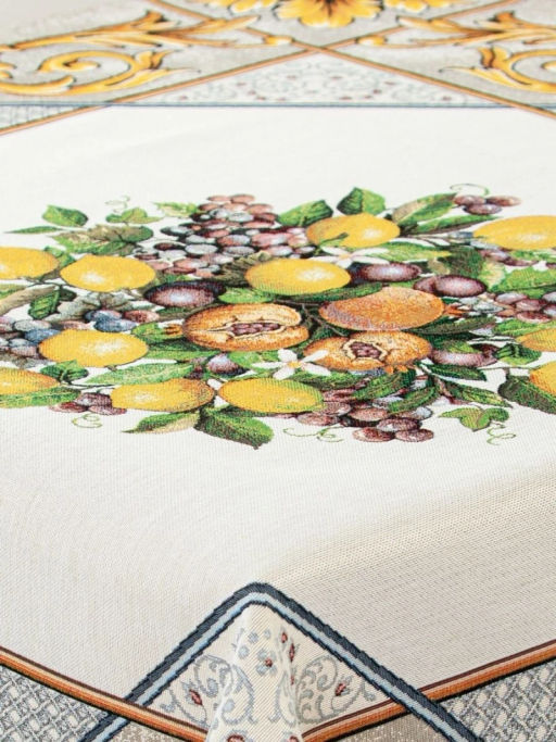 Фруктовое ассорти бежевый бордюр Салфетка 100х100 см 2102606