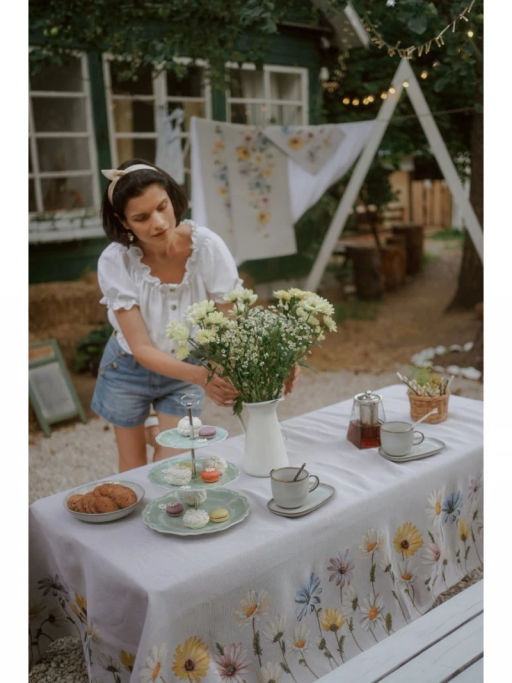 Ромашки Скатерть 140х140 см 2106651