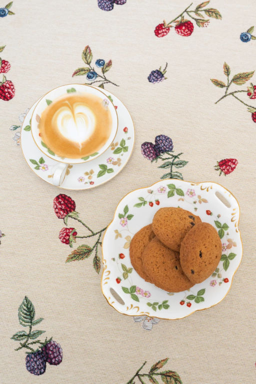 Ежевика Скатерть 140х180 см Бахрома НР 2520027 NEW