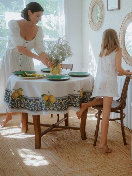 Лимоны в вазе Скатерть круг д165 см 2102557