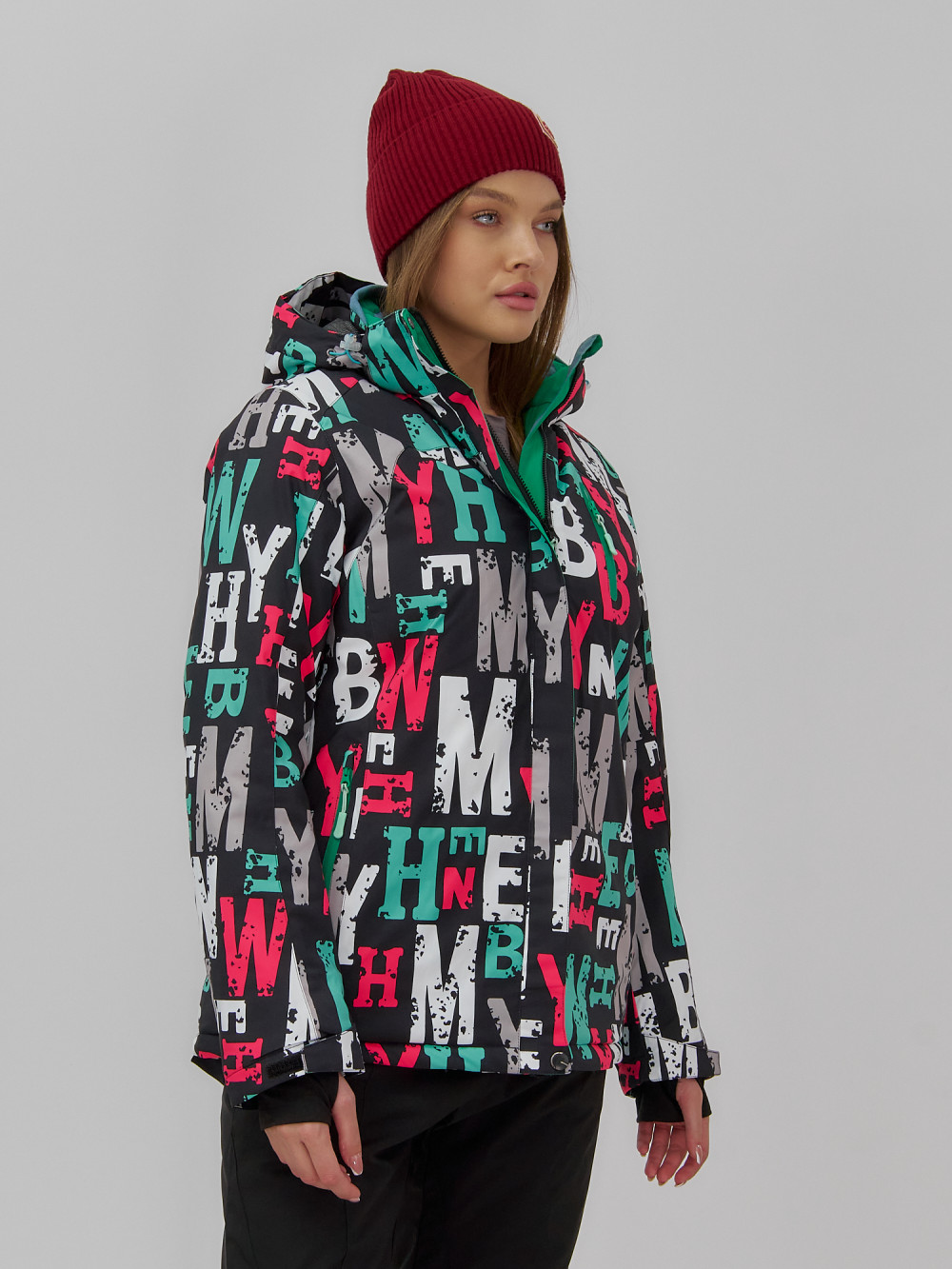 Горнолыжная куртка женская зимняя черного цвета 02_1Ch