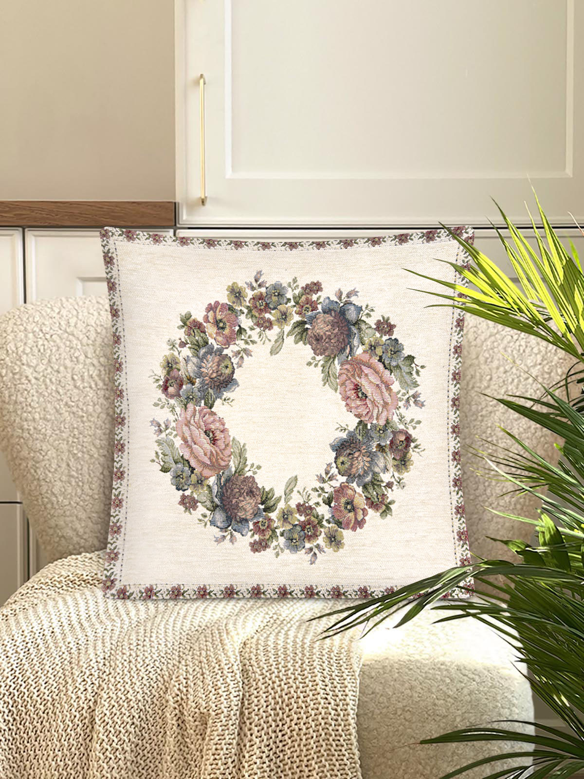 ЗС Белая Наволочка Веночек 45х45 см 2108244