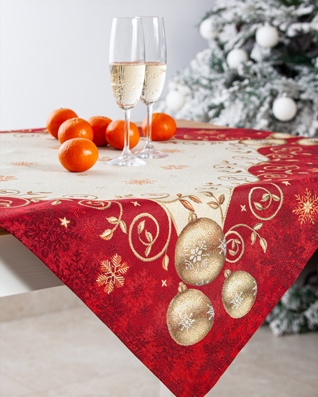 Золотые шары Салфетка 100х100 см 2100221