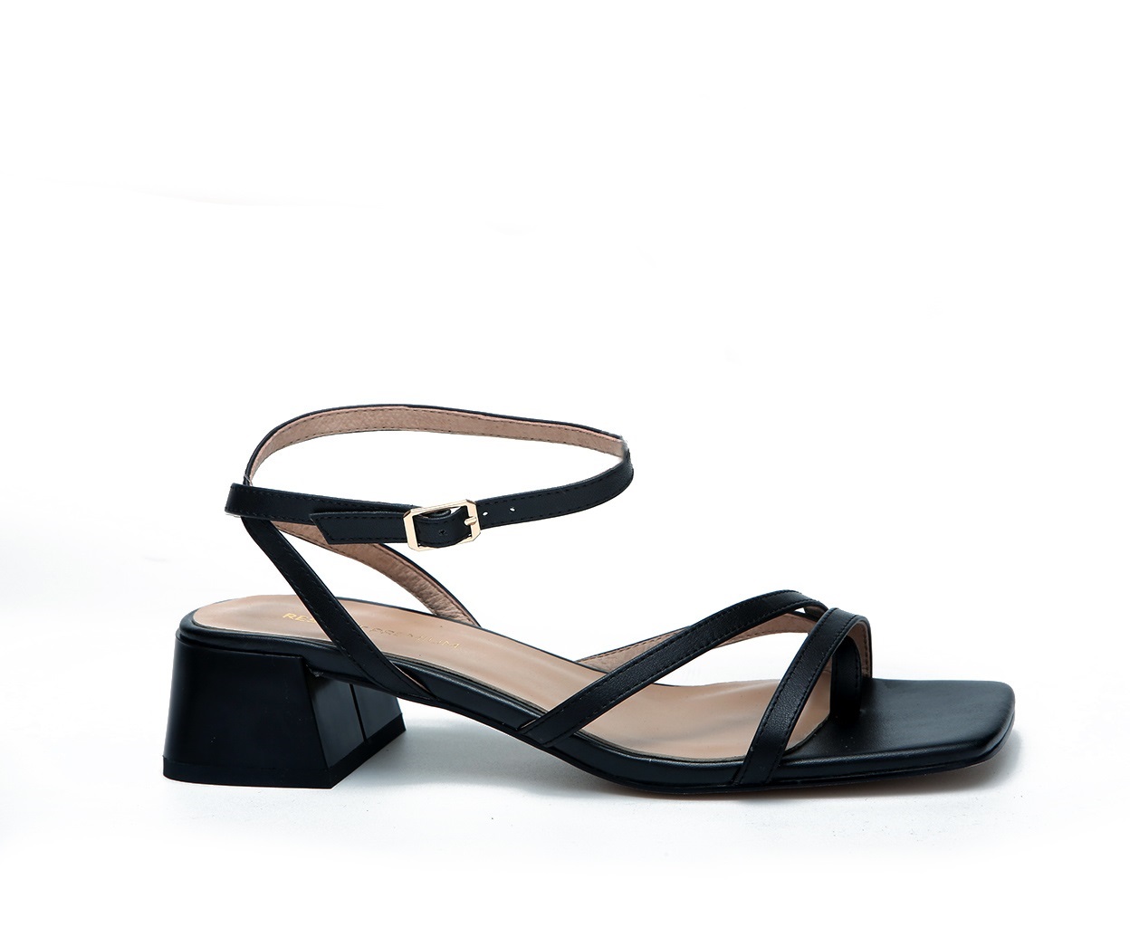 Босоножки жен черн кож 2790 ру с 36 по 40