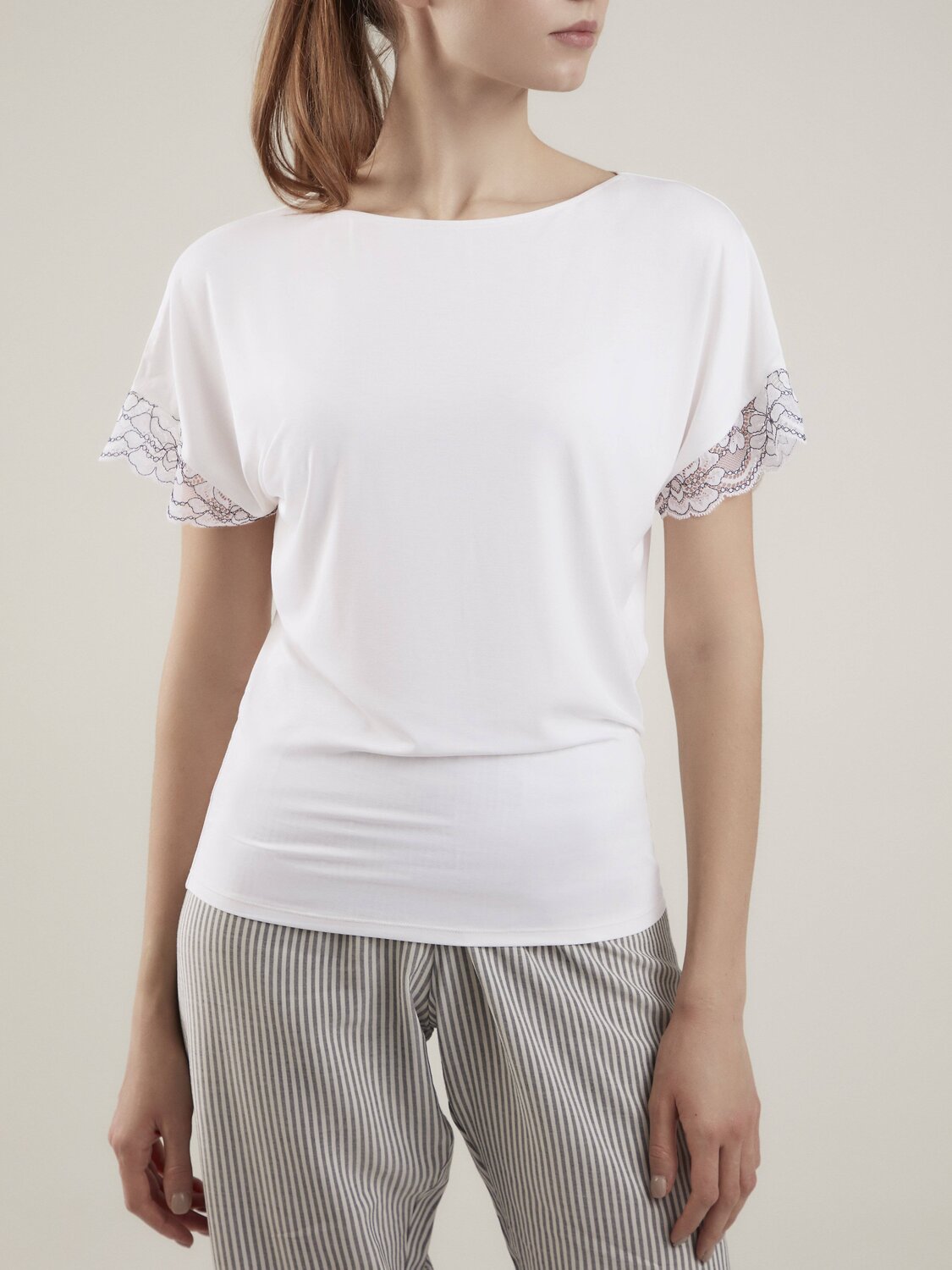 ст. цена1423руб.! Conte elegant Фуфайка FUSION TA0017белый