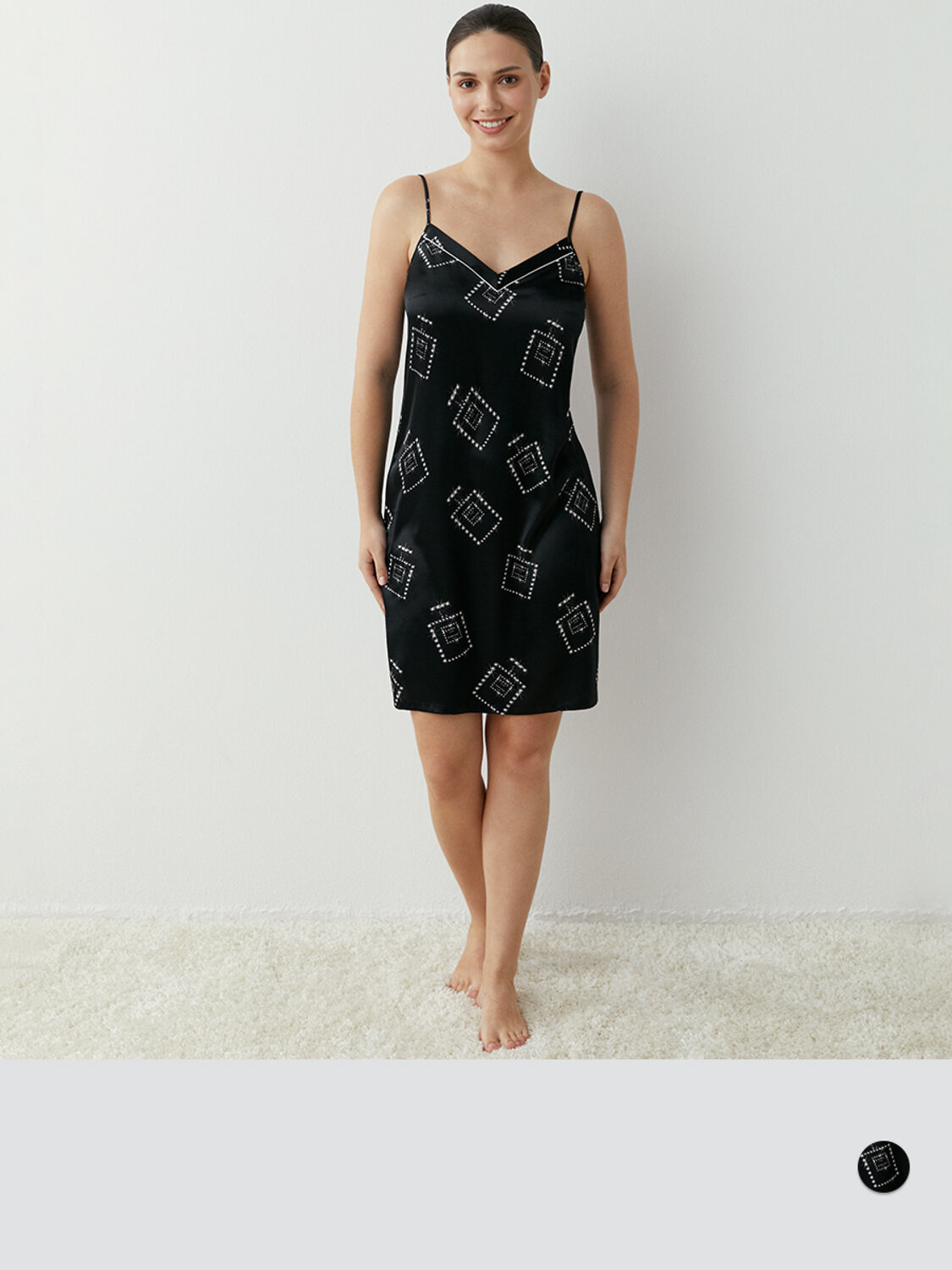 ст. цена1666руб.! Omsa Сорочка OmD 0111D LOVE Сорочка принт. жен. (на узких бретелях принт), PLNero/Multicolor (Мультиколор)