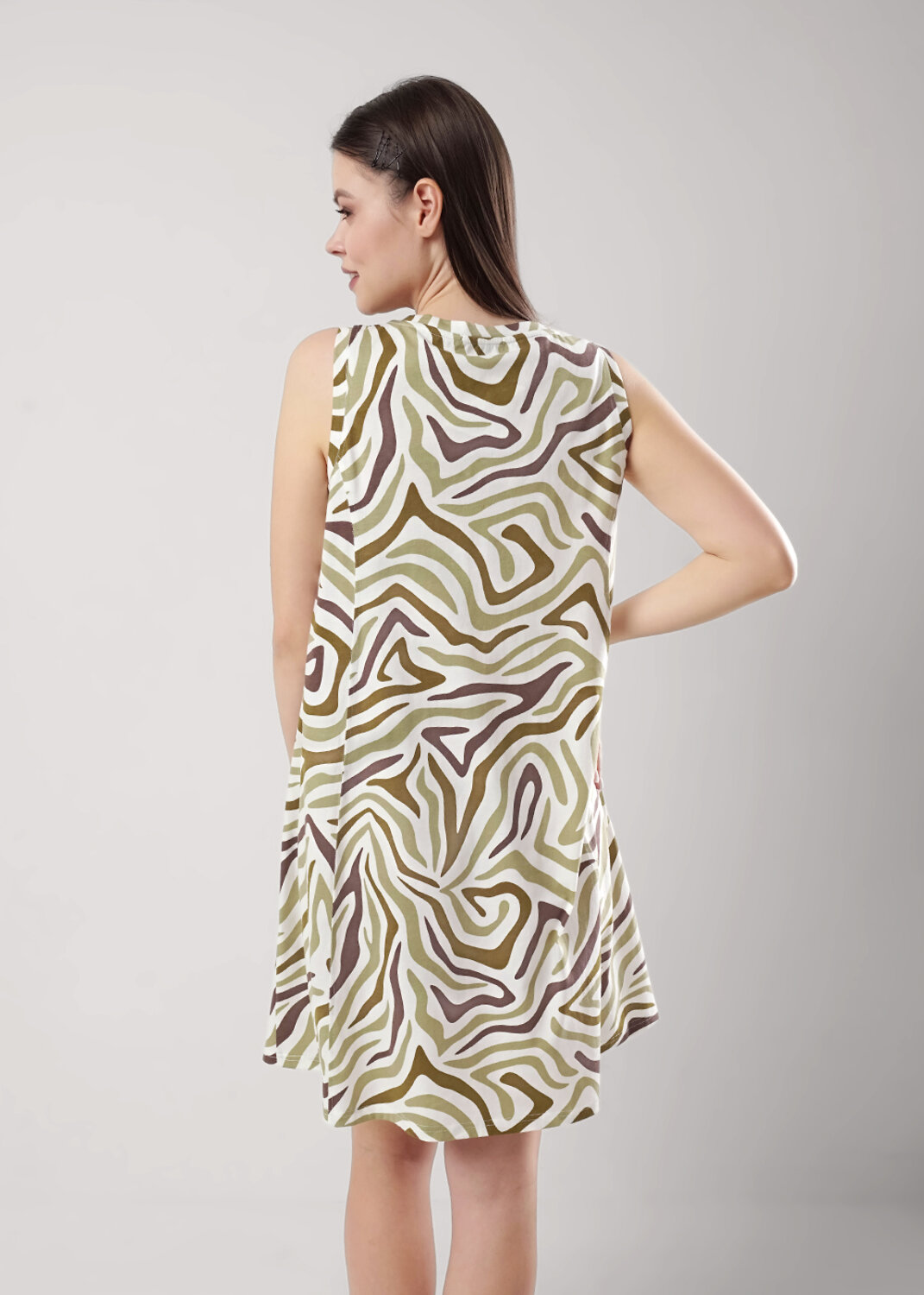 ст. цена1190руб.! CLEVER Сорочка LS25-1164молочный/хаки