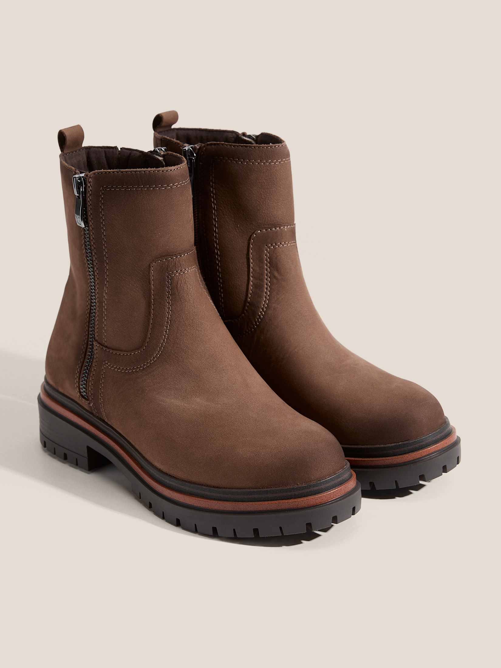 9120 р. 16000 р. Женские ботинки CAPRICE FLORI