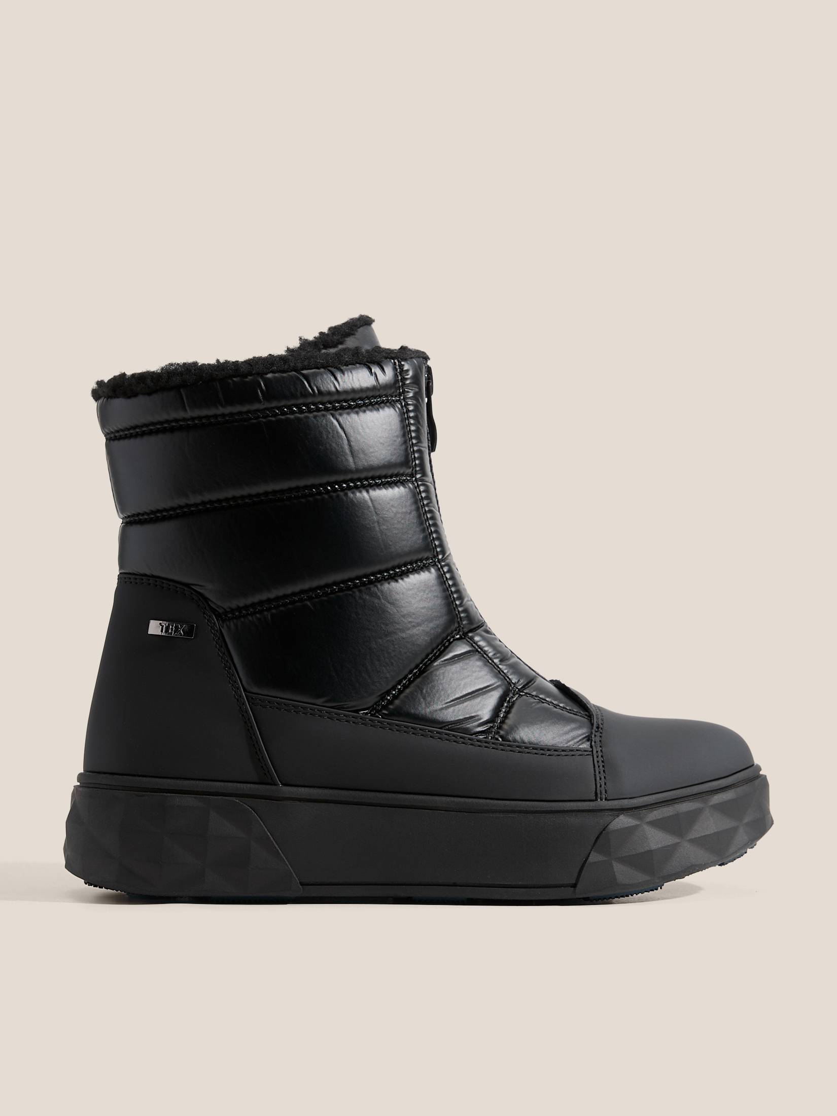 7410 р. 13000 р. Женские дутики CAPRICE DAPHNE