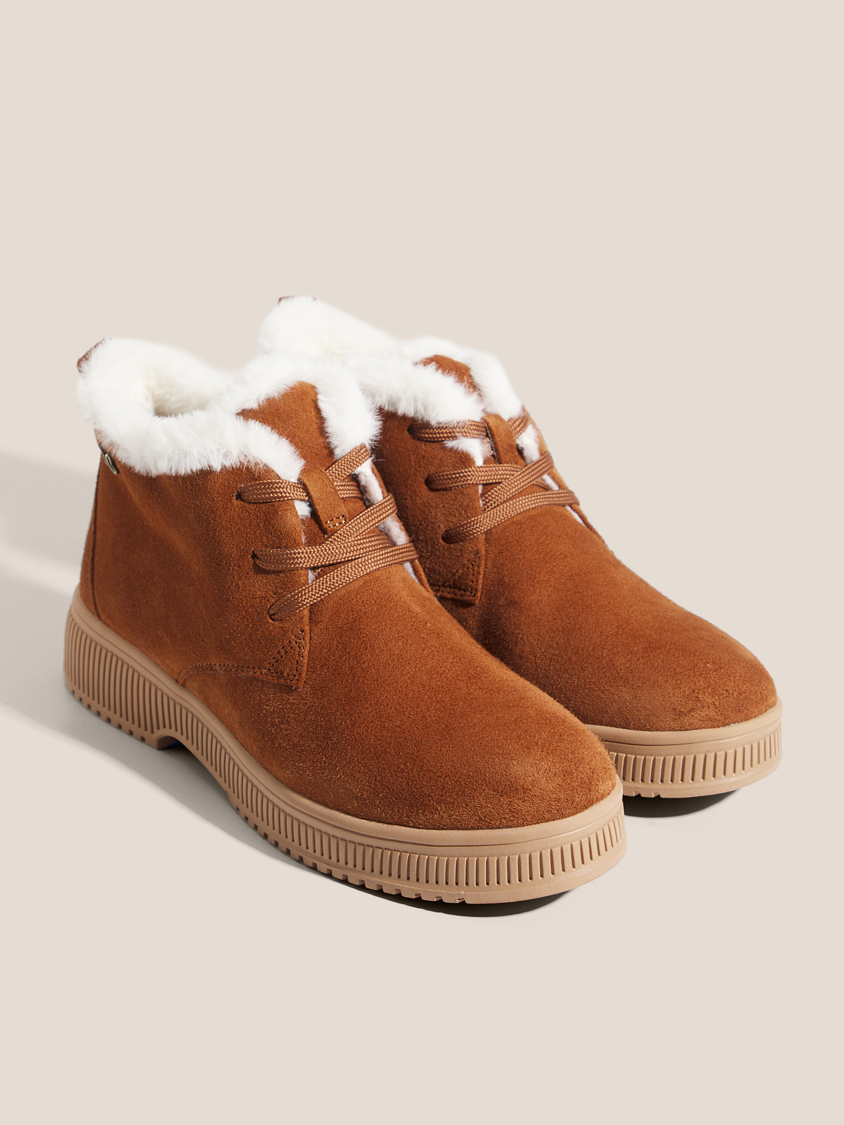 7695 р. 13500 р. Женские ботинки CAPRICE KAIA