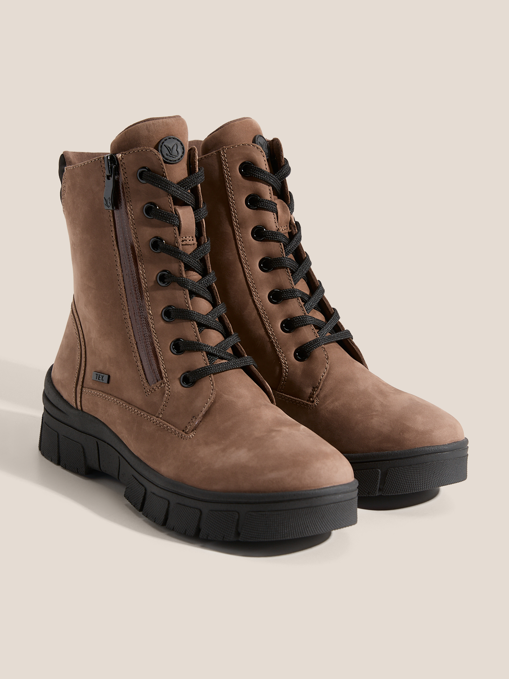 7125 р. 12500 р. Женские ботинки CAPRICE AGATHE