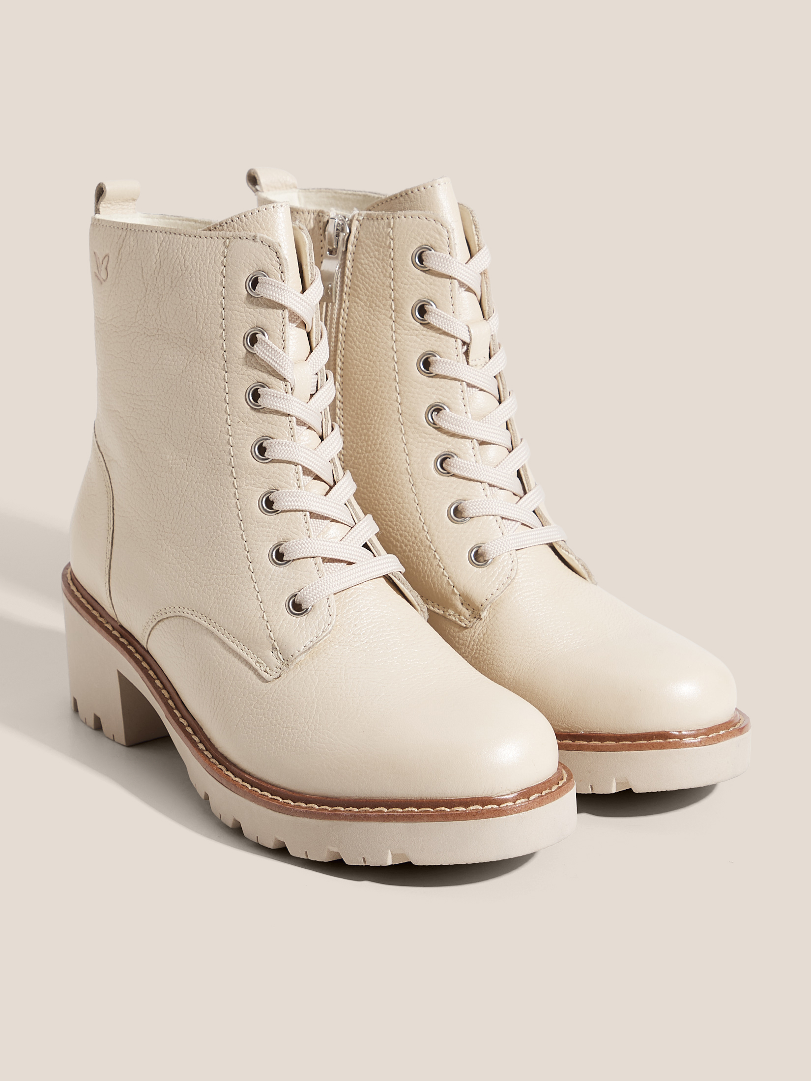 9120 р. 16000 р. Ботильоны CAPRICE FREDERIKE