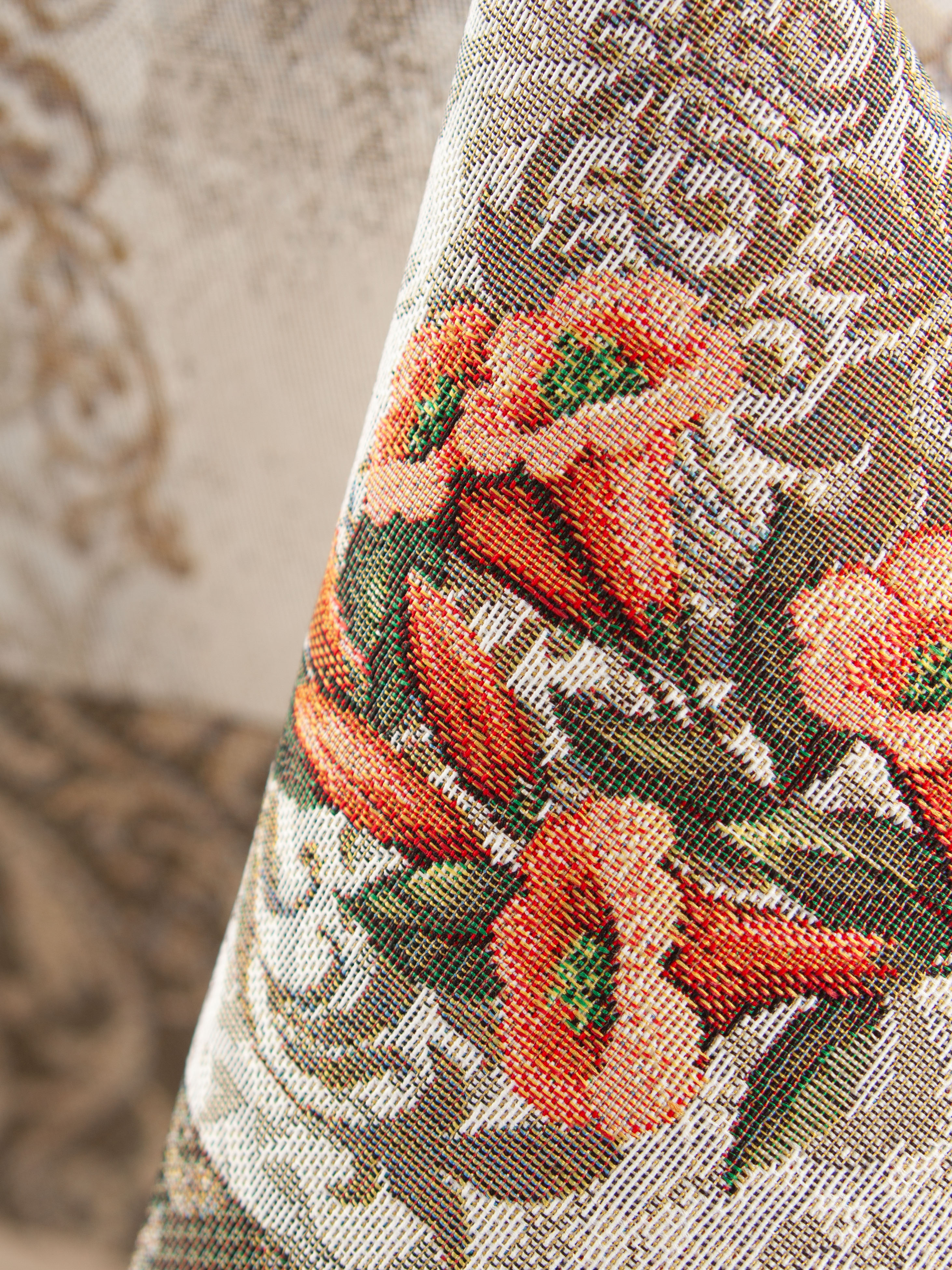 Колибри Скатерть 140х180 см 2109324